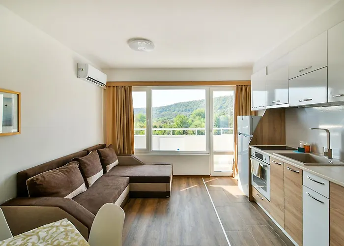 Asparuhovo 1br Free Parking Zone Διαμέρισμα Βάρνα