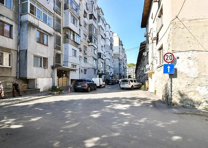Διαμέρισμα Asparuhovo 1br Free Parking Zone *